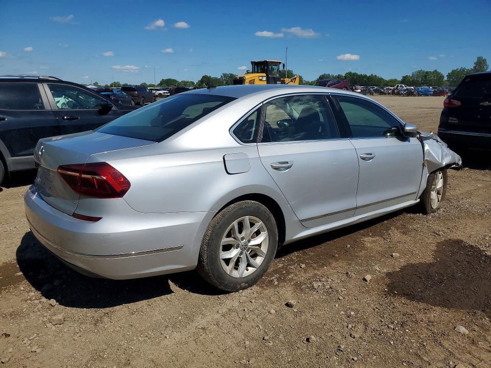 1VWAT7A32HC057854 2017 VOLKSWAGEN PASSAT photo no. 3