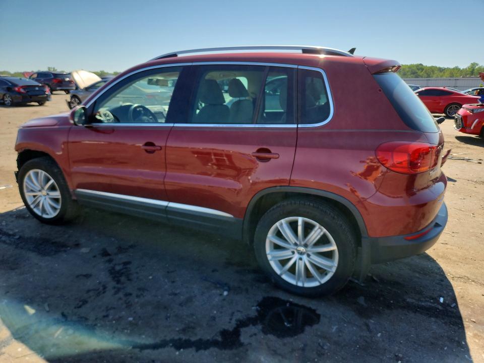 WVGBV3AX3EW059809 2014 VOLKSWAGEN TIGUAN photo no. 2