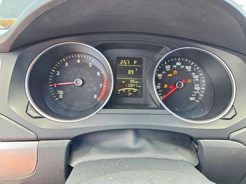 3VW2B7AJ4HM200906 2017 VOLKSWAGEN JETTA photo no. 9