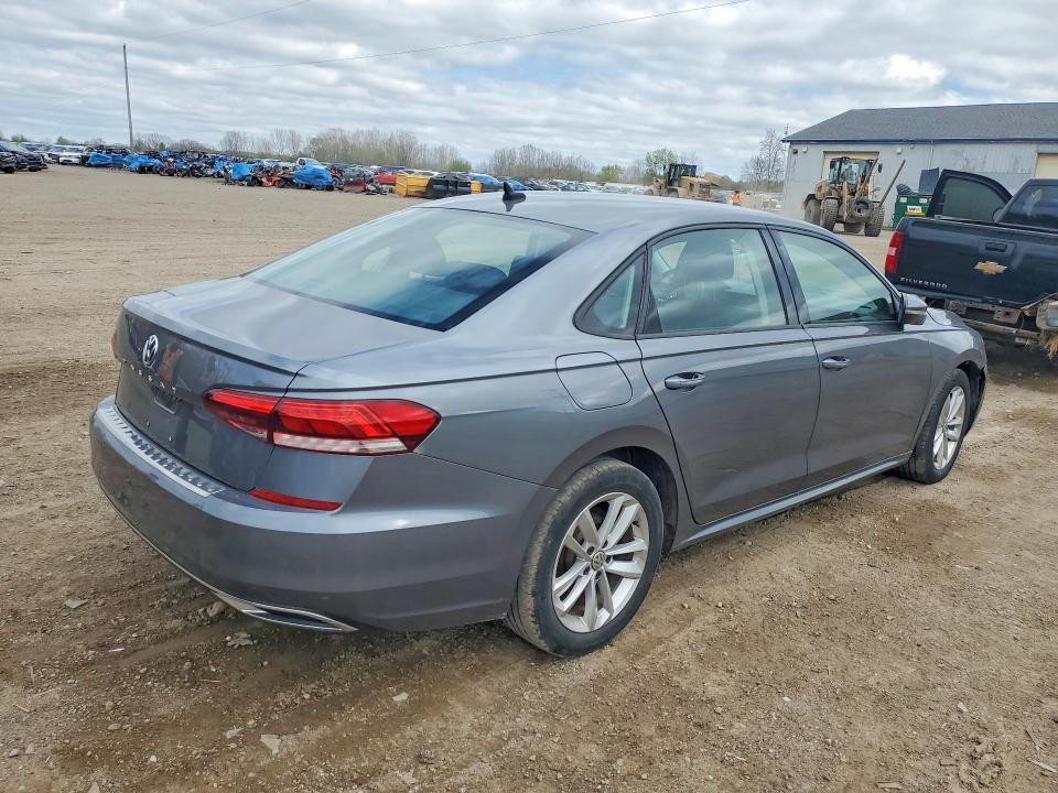 2021 VOLKSWAGEN PASSAT S — Фото 3 из 12