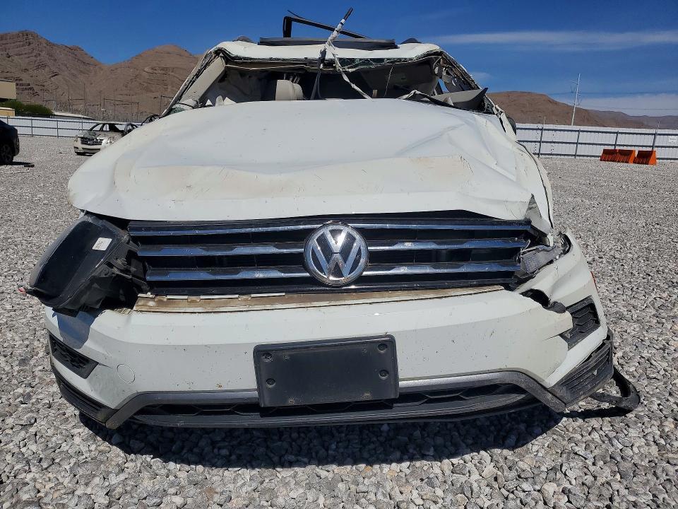 2021 VOLKSWAGEN TIGUAN SE — Фото 5 из 12