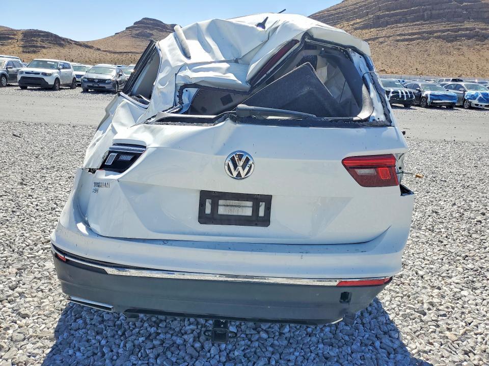 2021 VOLKSWAGEN TIGUAN SE — Фото 6 из 12