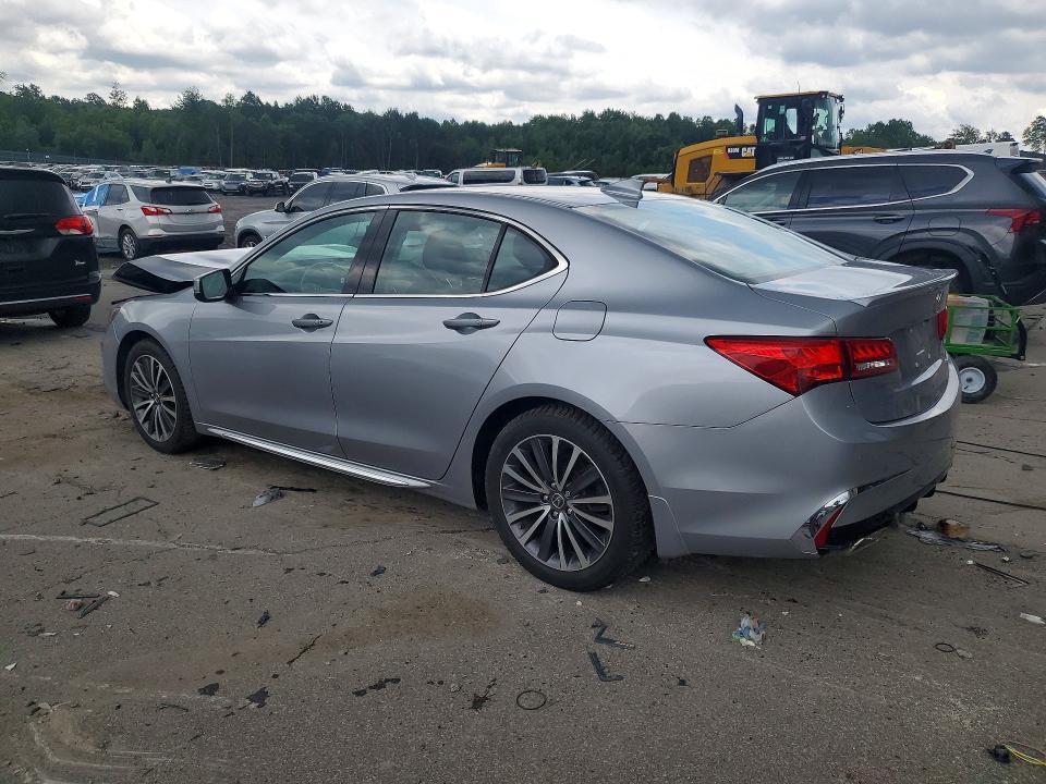 19UUB3F77JA001970 2018 ACURA TLX photo no. 2