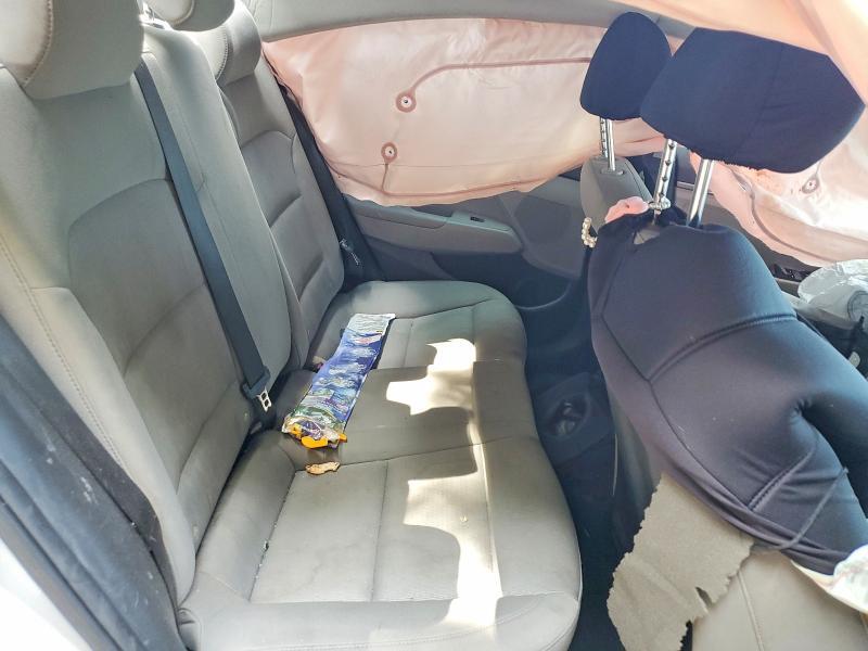 2018 HYUNDAI ELANTRA SE — Фото 10 из 12