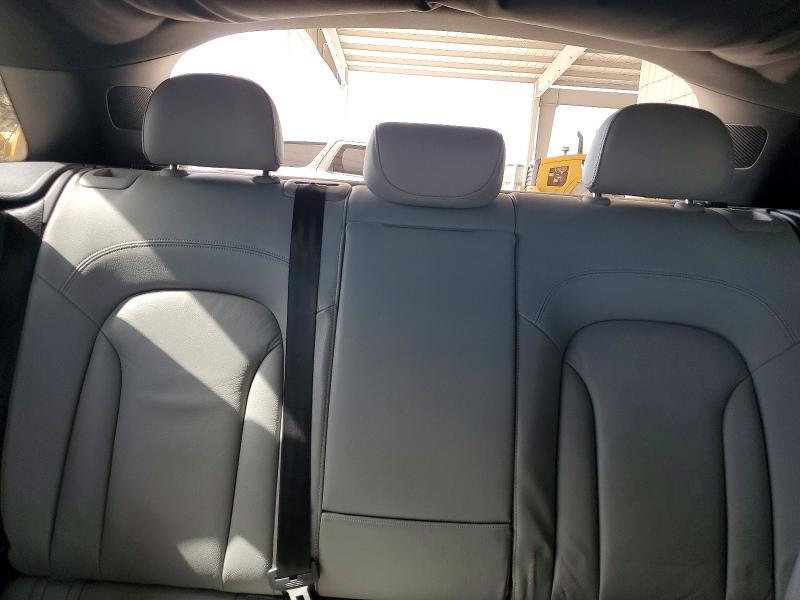 WA1BCCFS5JR023727 2018 AUDI Q3 photo no. 10