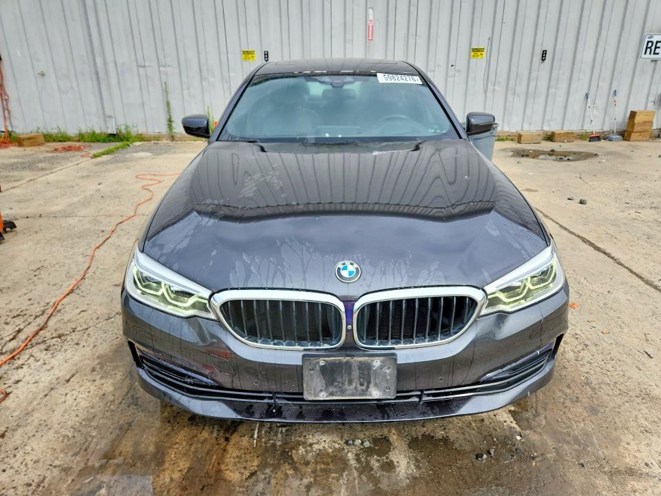 WBAJE5C34HWA92215 2017 BMW 540 photo no. 5