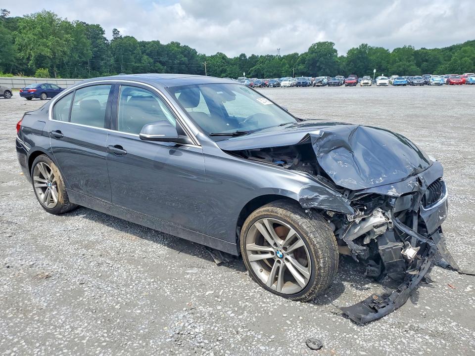 WBA8D9G53JNU66648 2018 BMW 330 photo no. 4
