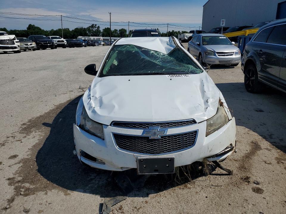 1G1PA5SH4E7419262 2014 CHEVROLET CRUZE photo no. 5
