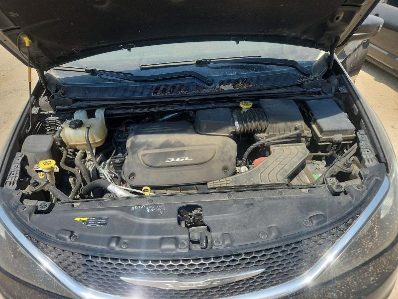 2C4RC1DGXHR609514 2017 CHRYSLER PACIFICA photo no. 12