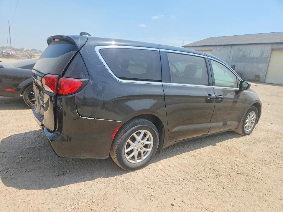2C4RC1DGXHR609514 2017 CHRYSLER PACIFICA photo no. 3