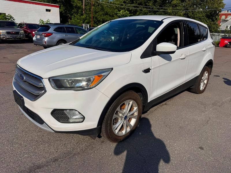 2017 FORD ESCAPE SE — Фото 2 из 10