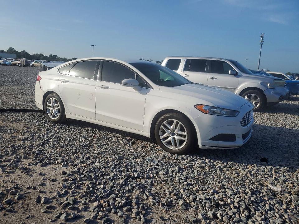 3FA6P0H7XDR337925 2013 FORD FUSION photo no. 4