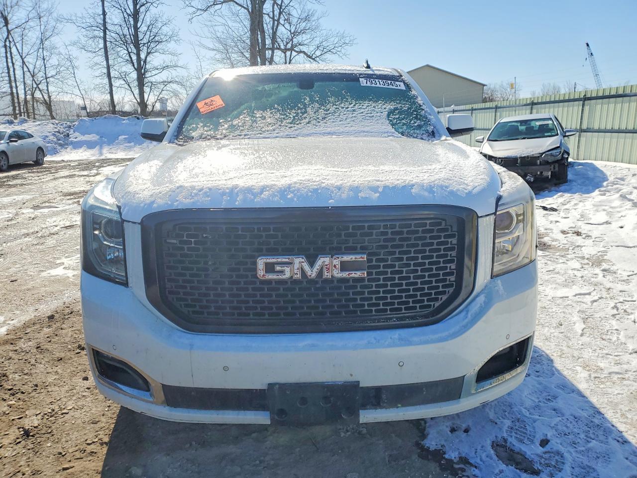 2015 GMC YUKON SLE — Фото 5 из 13