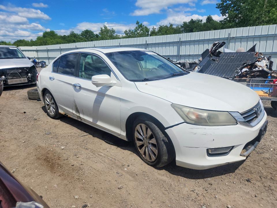 1HGCR2F85DA115058 2013 HONDA ACCORD photo no. 4