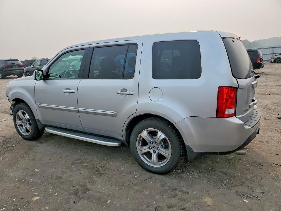 5FNYF4H65CB028948 2012 HONDA PILOT photo no. 2