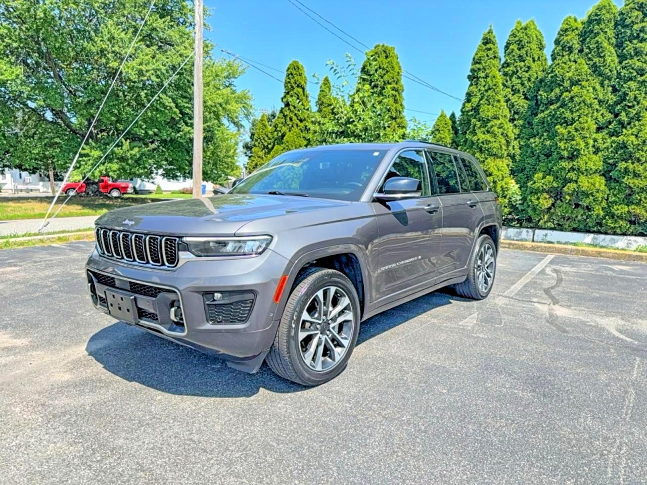 2022 JEEP GRAND CHEROKEE OVERLAND — Фото 2 из 10