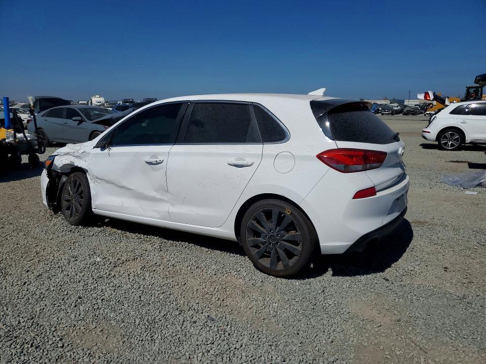 2018 HYUNDAI ELANTRA GT SPORT — Фото 2 из 12