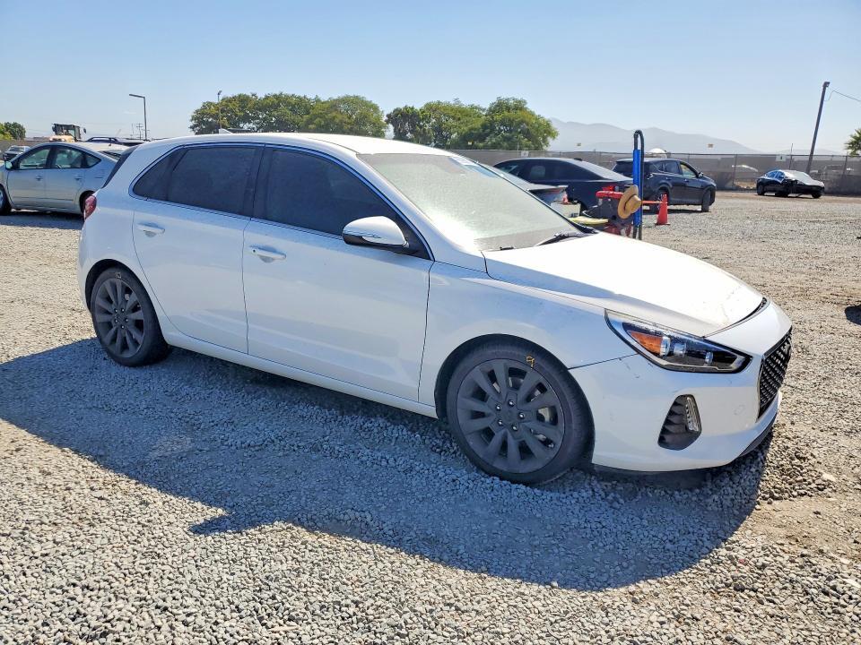 2018 HYUNDAI ELANTRA GT SPORT — Фото 4 из 12