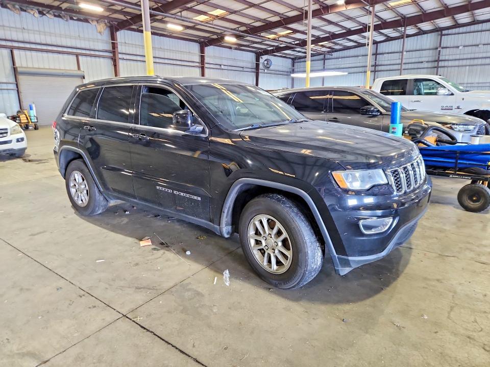 2019 JEEP GRAND CHEROKEE LAREDO — Фото 4 из 13