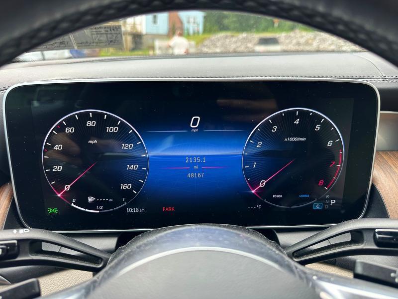 2024 MERCEDES-BENZ GLC 300 — Фото 9 из 10