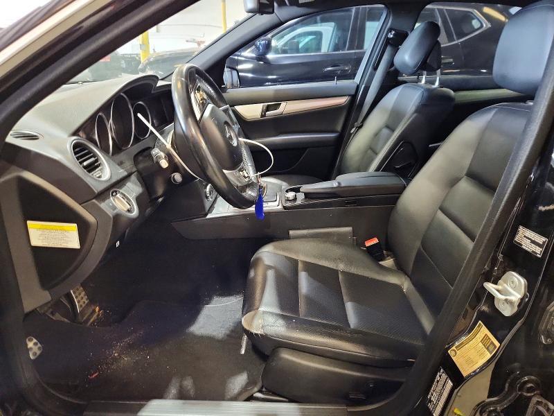2013 MERCEDES-BENZ C 250 — Фото 7 из 12