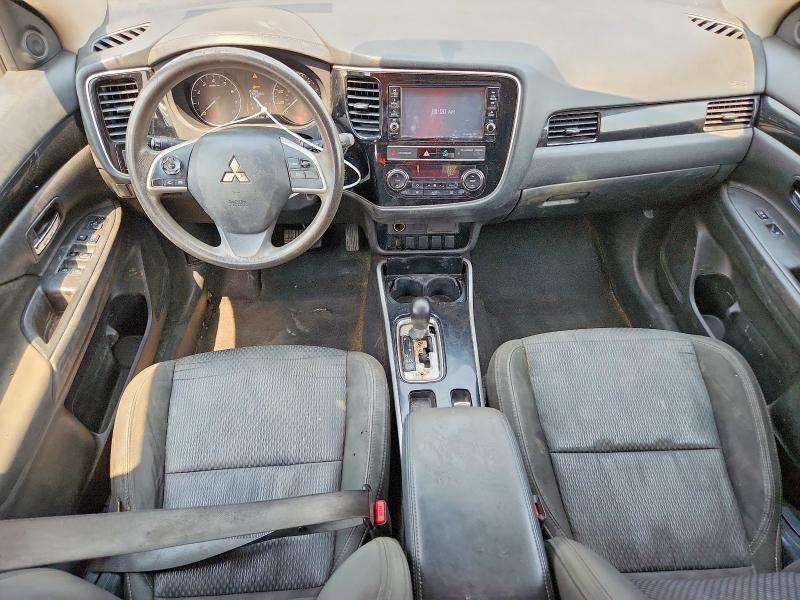 2019 MITSUBISHI OUTLANDER ES — Фото 8 из 14