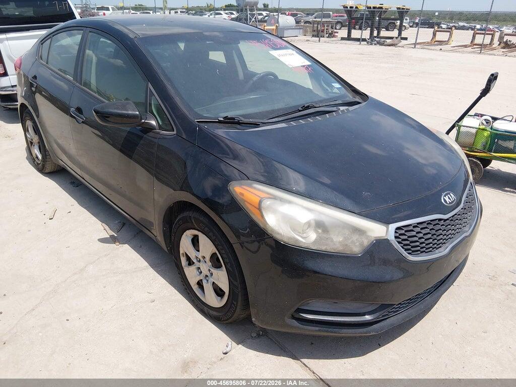 KNAFK4A62F5408068 2015 KIA FORTE photo no. 1