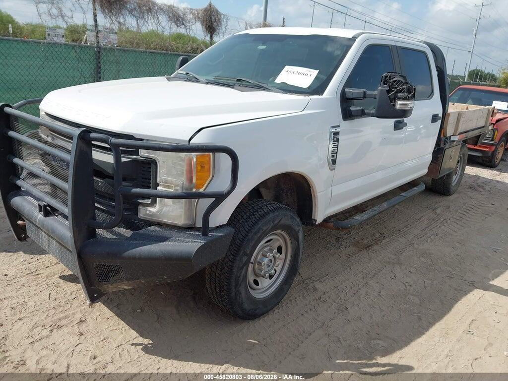 1FT7W2B65HED94636 2017 FORD F-250 photo no. 2