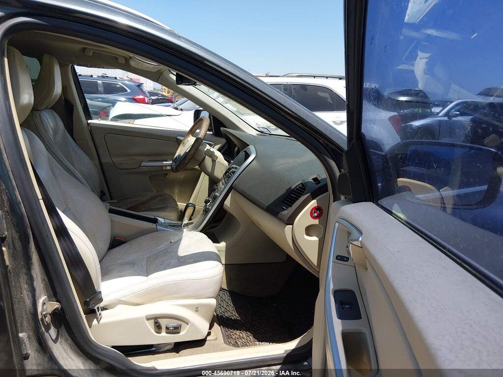 YV4952DL6B2191386 2011 VOLVO XC60 photo no. 5