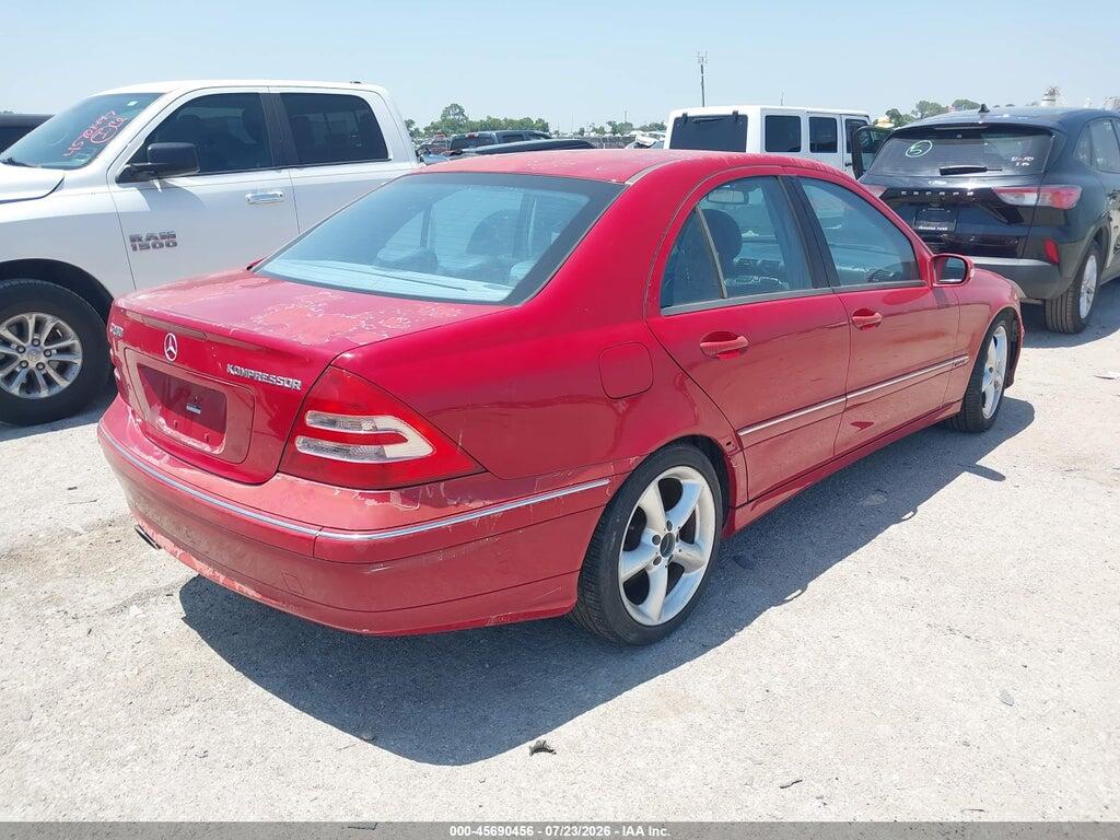 WDBRF40J14F541808 2004 MERCEDES-BENZ C 230 photo no. 4