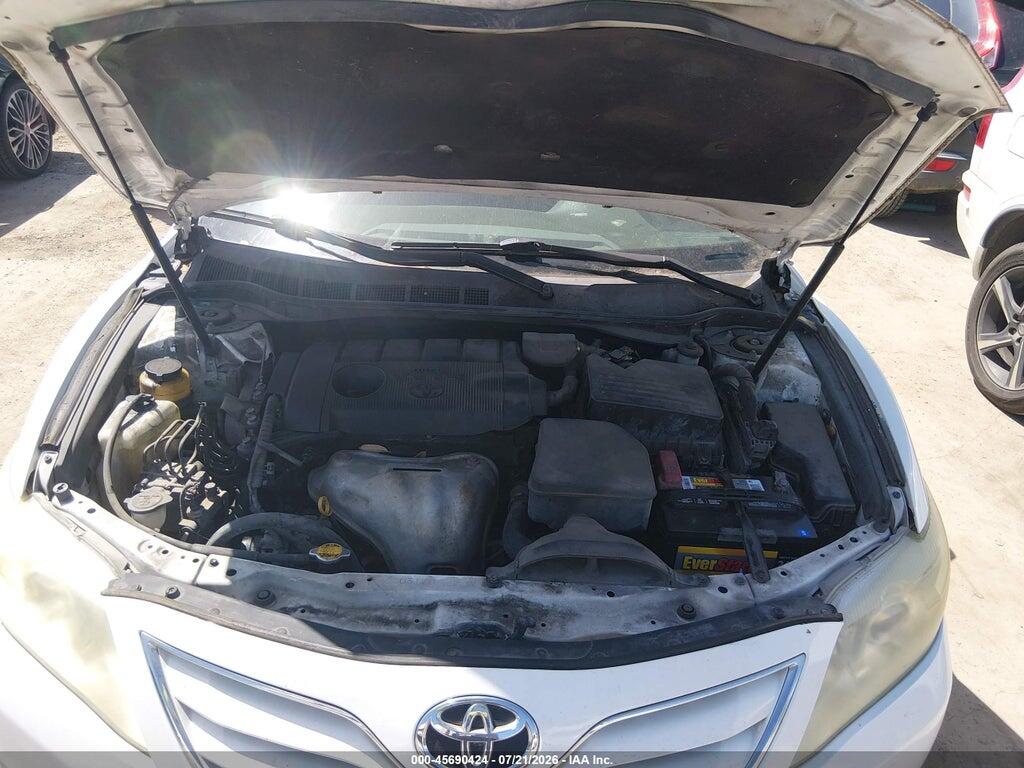 4T4BF3EK2BR165113 2011 TOYOTA CAMRY photo no. 10