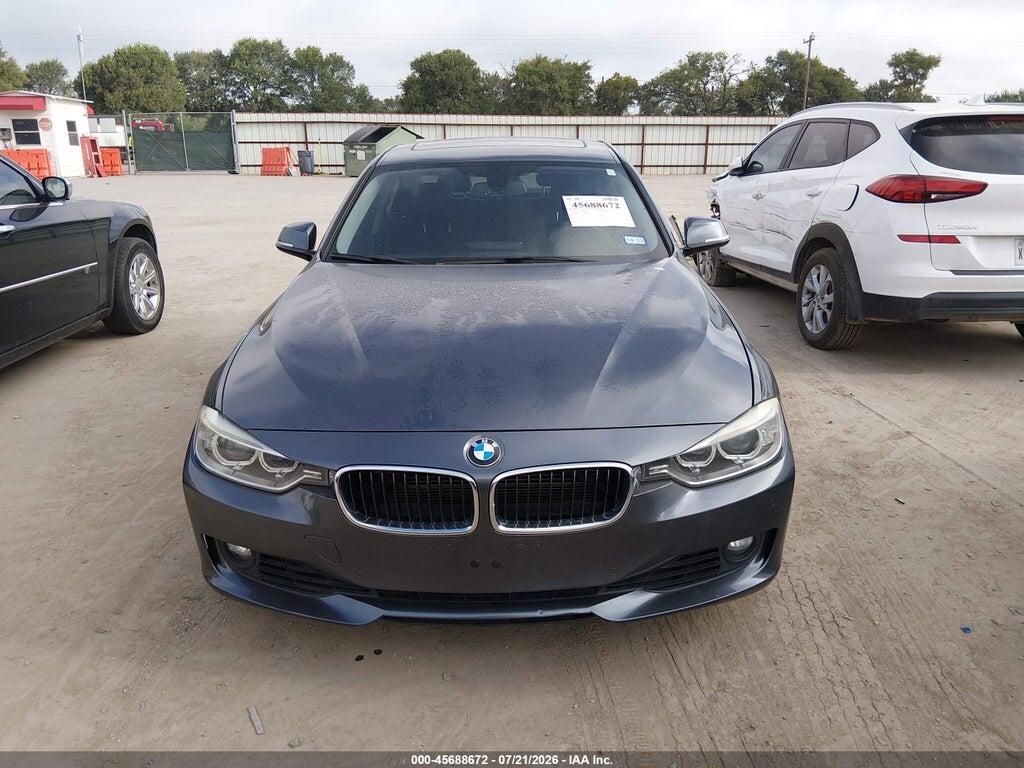 WBA3F9C54DF483886 2013 BMW ACTIVEHYBRID 3 photo no. 12