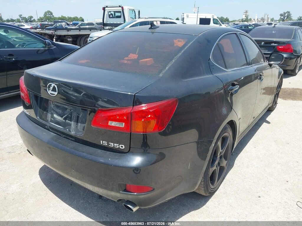 JTHBE262472011207 2007 LEXUS IS 350 photo no. 4