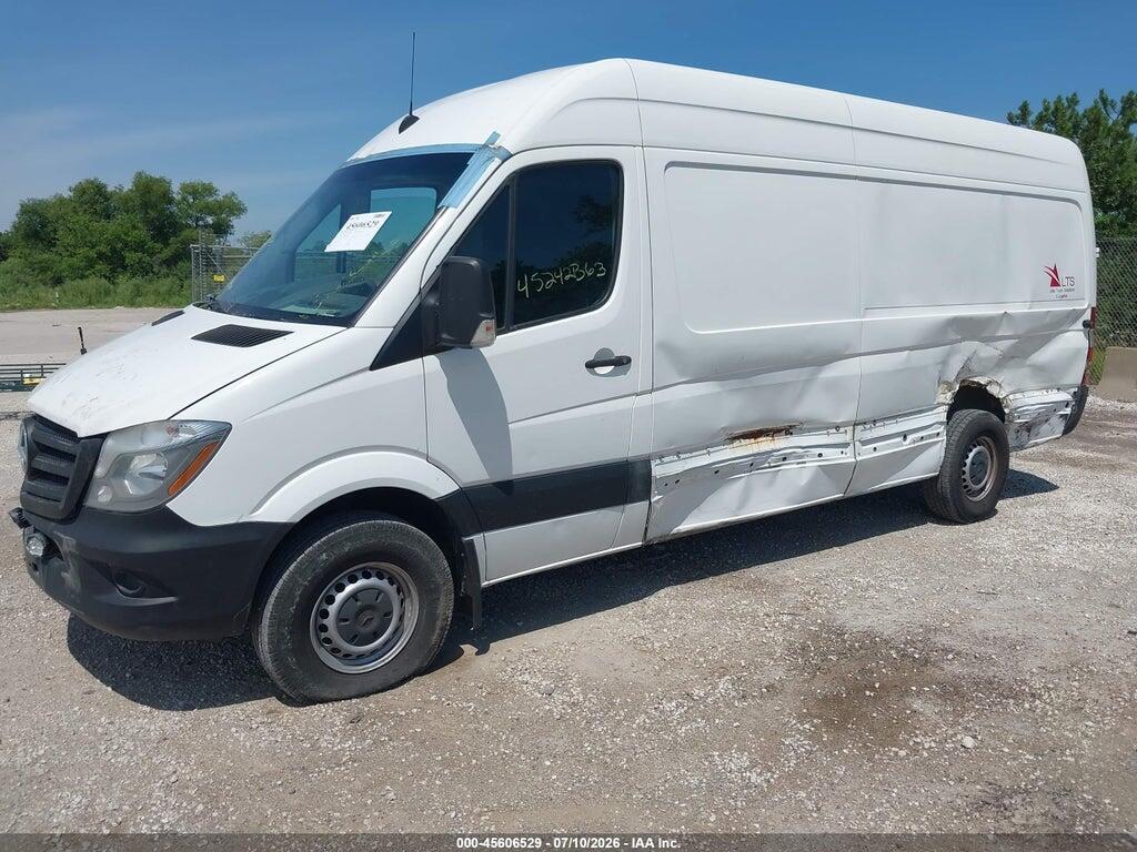 WD3PE8DC9F5954643 2015 MERCEDES-BENZ SPRINTER 2500 photo no. 2