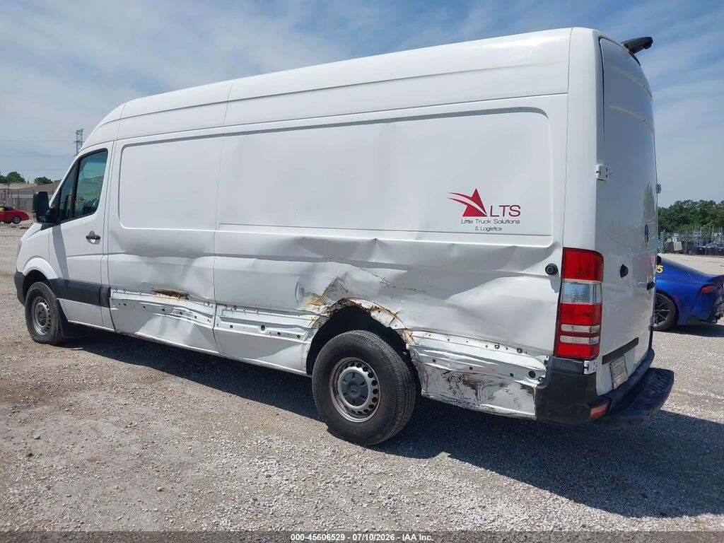 WD3PE8DC9F5954643 2015 MERCEDES-BENZ SPRINTER 2500 photo no. 3