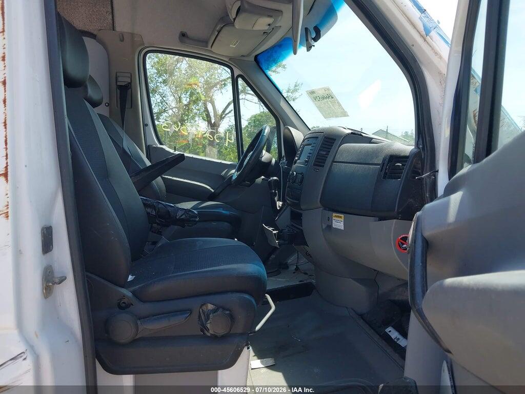 WD3PE8DC9F5954643 2015 MERCEDES-BENZ SPRINTER 2500 photo no. 5