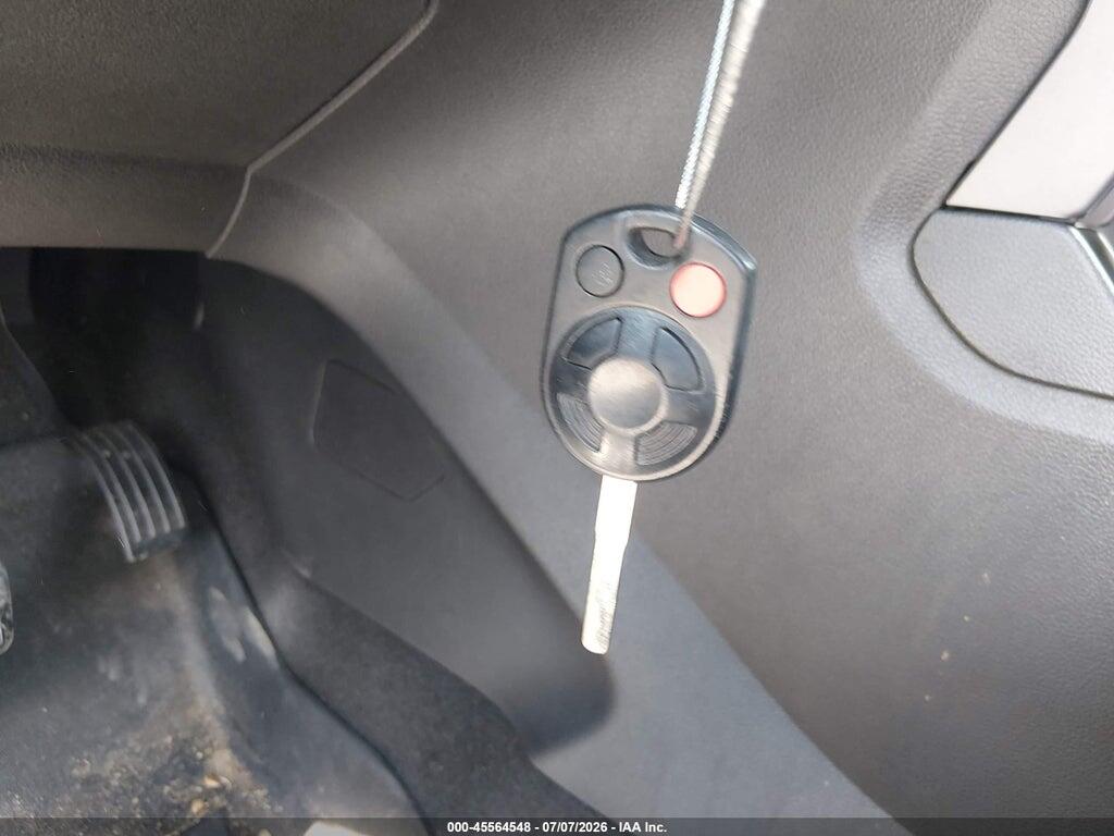 1FMCU0GD7JUC03225 2018 FORD ESCAPE photo no. 11
