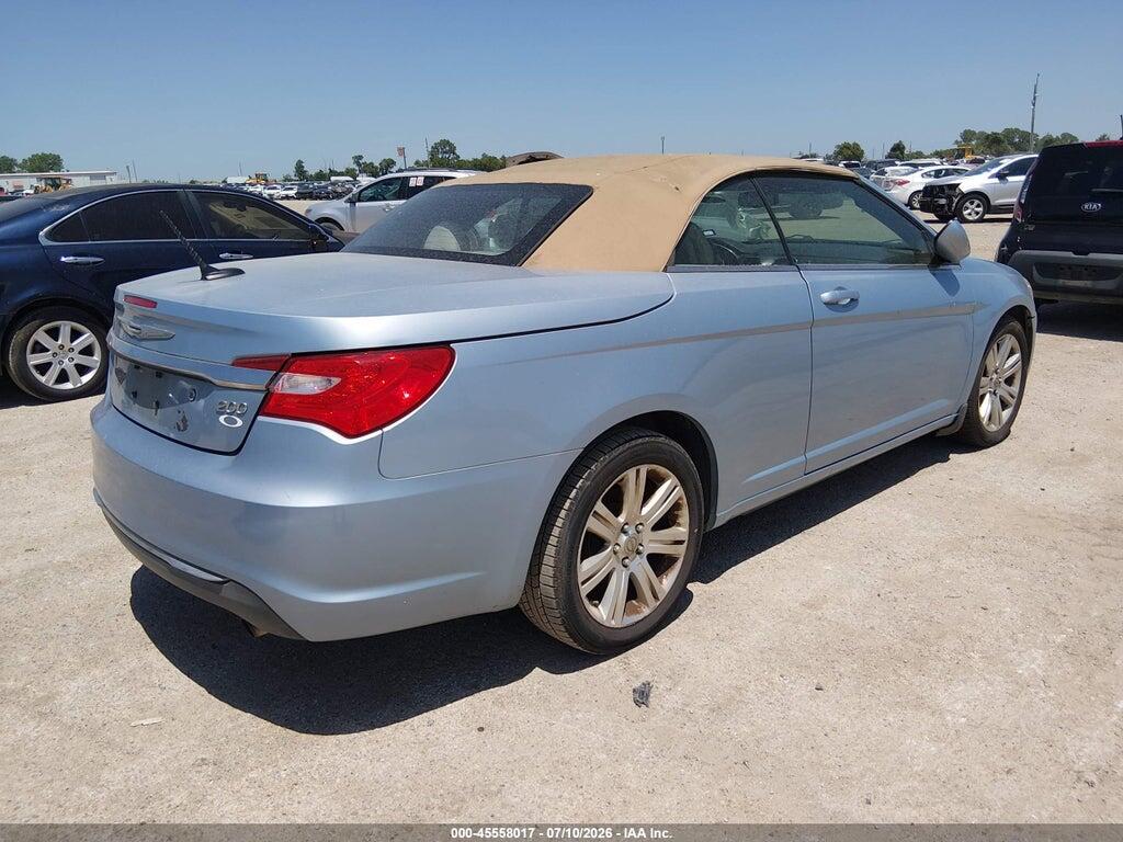 1C3BCBEB0CN283338 2012 CHRYSLER 200 photo no. 4