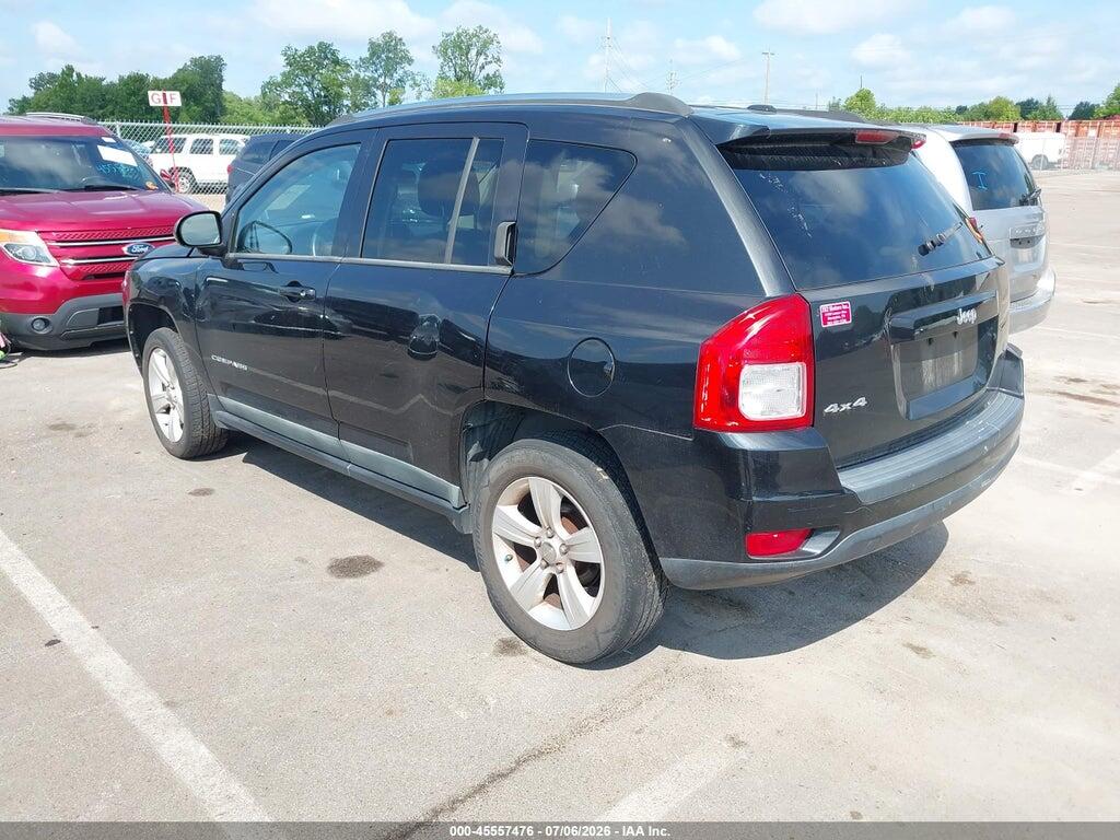 1J4NF1FB5BD219061 2011 JEEP COMPASS photo no. 3
