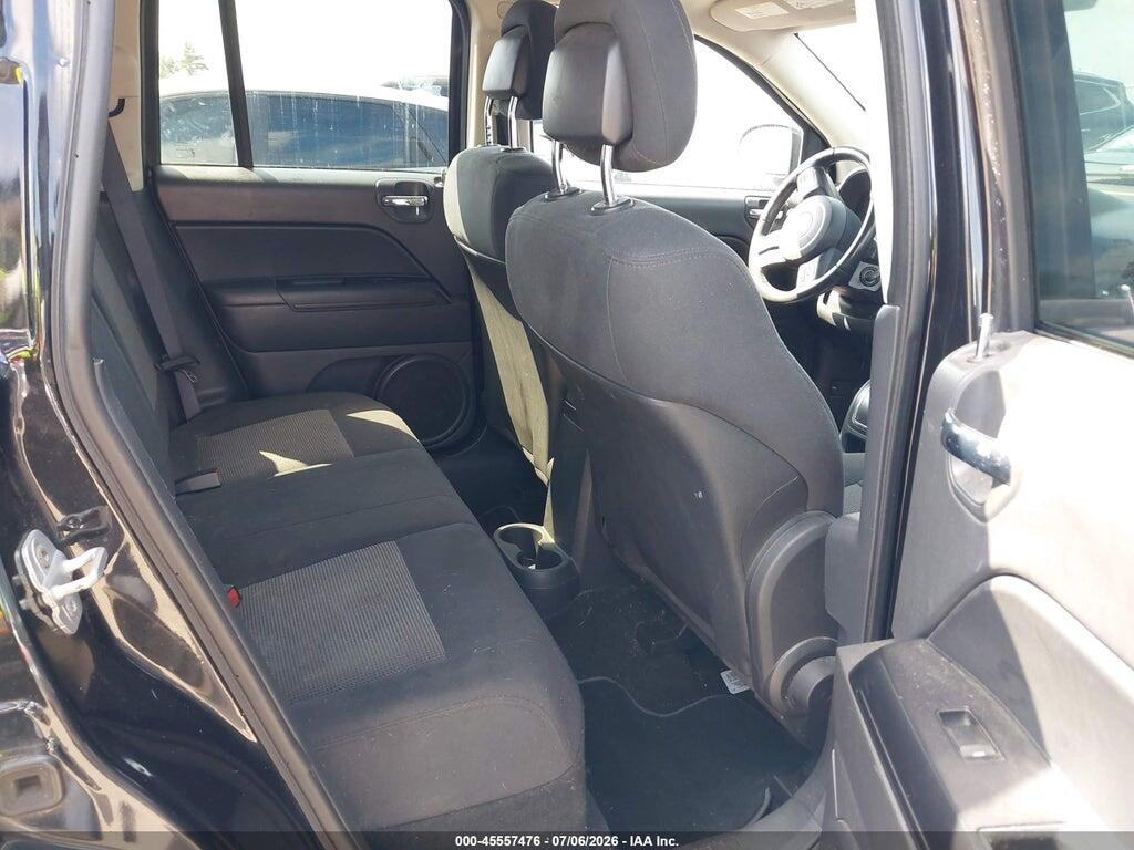 1J4NF1FB5BD219061 2011 JEEP COMPASS photo no. 8