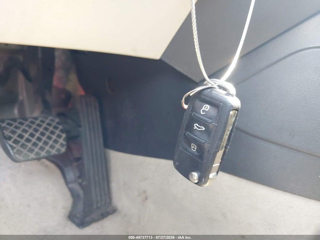 3VWD17AJ9EM256573 2014 VOLKSWAGEN JETTA photo no. 11