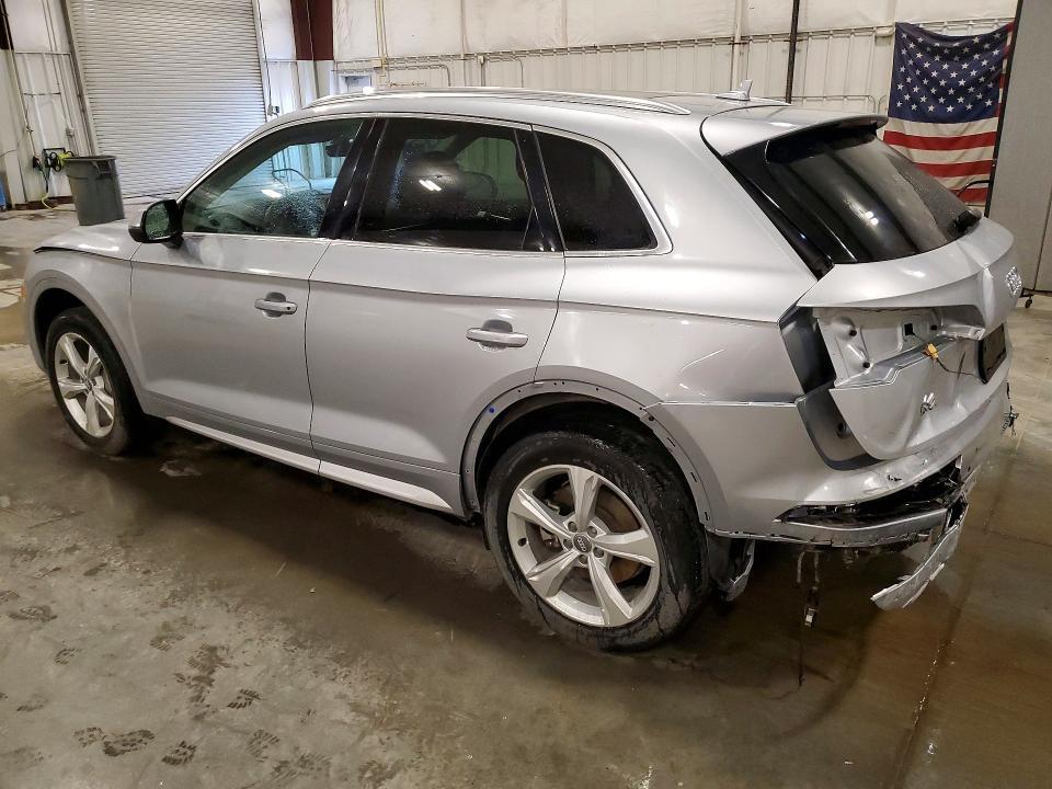 WA1ANAFY5L2083520 2020 AUDI Q5 photo no. 2