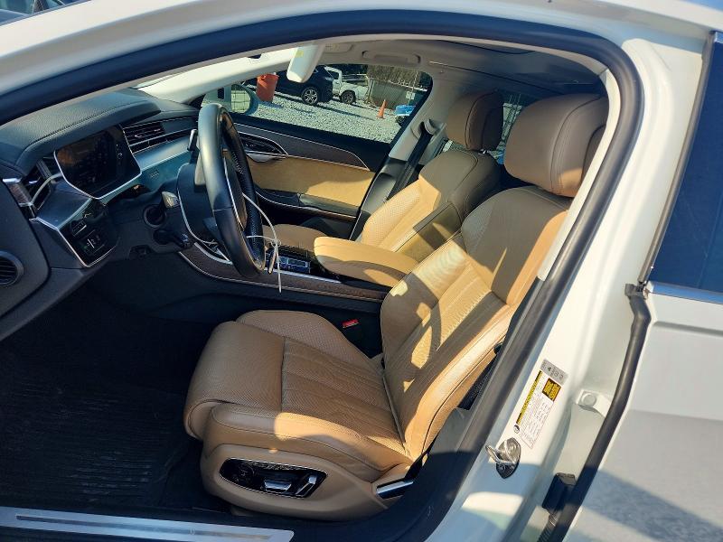 2020 AUDI A8 L — Фото 7 из 12