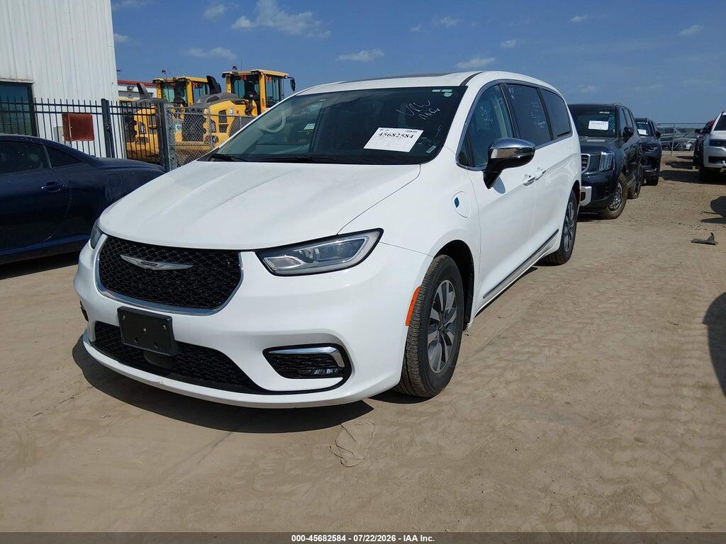 2C4RC1S74PR592386 2023 CHRYSLER PACIFICA HYBRID photo no. 2