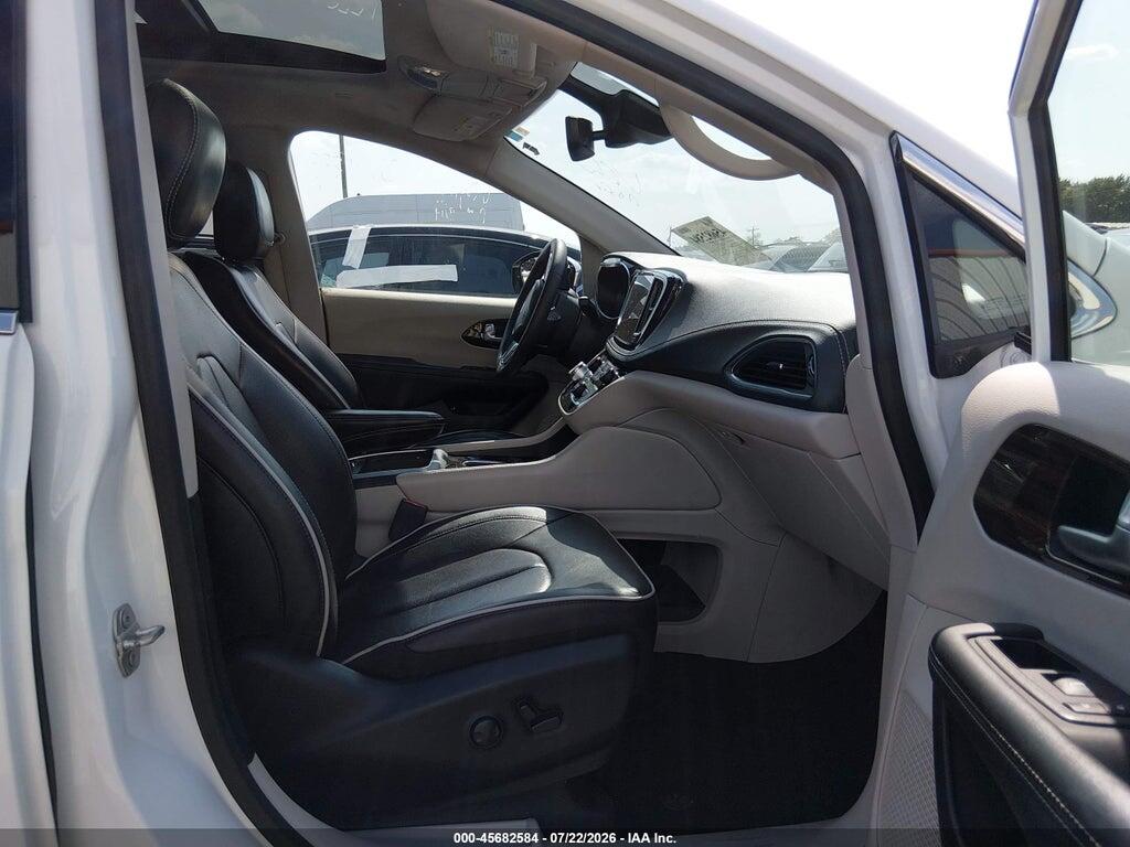 2C4RC1S74PR592386 2023 CHRYSLER PACIFICA HYBRID photo no. 5