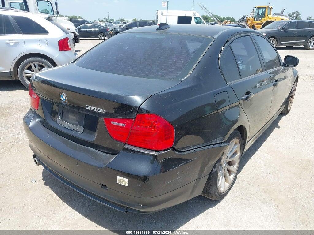 WBAPH7C50BE850303 2011 BMW 328I photo no. 4