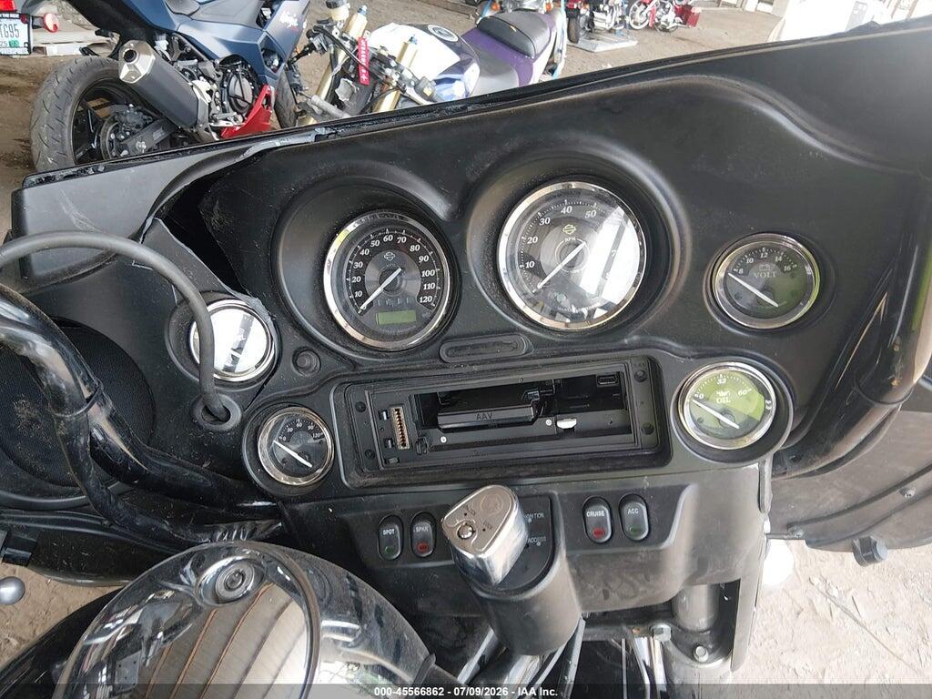 1HD1KEM16CB665457 2012 HARLEY-DAVIDSON FLHTK photo no. 7