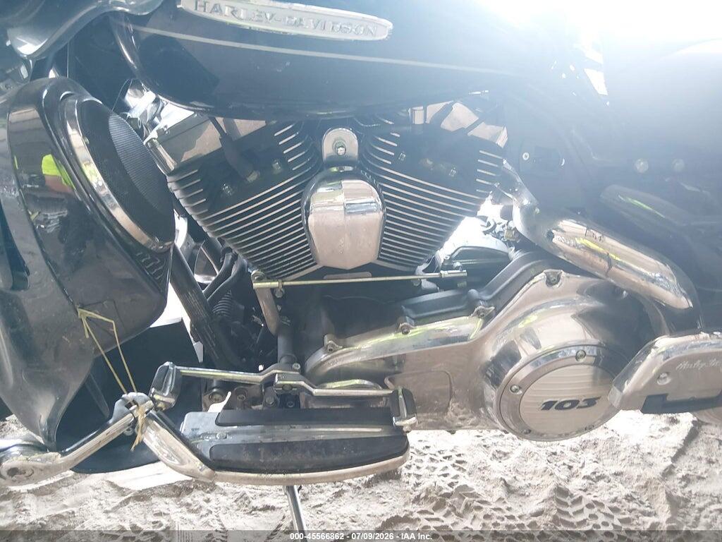 1HD1KEM16CB665457 2012 HARLEY-DAVIDSON FLHTK photo no. 9