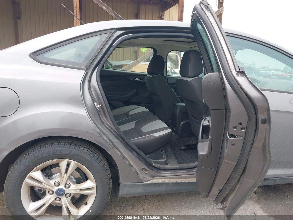 1FAHP3F20CL392639 2012 FORD FOCUS photo no. 8