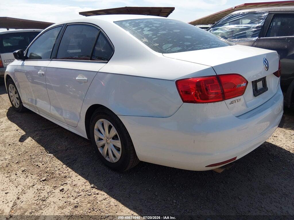 3VW2K7AJ9EM424412 2014 VOLKSWAGEN JETTA photo no. 3